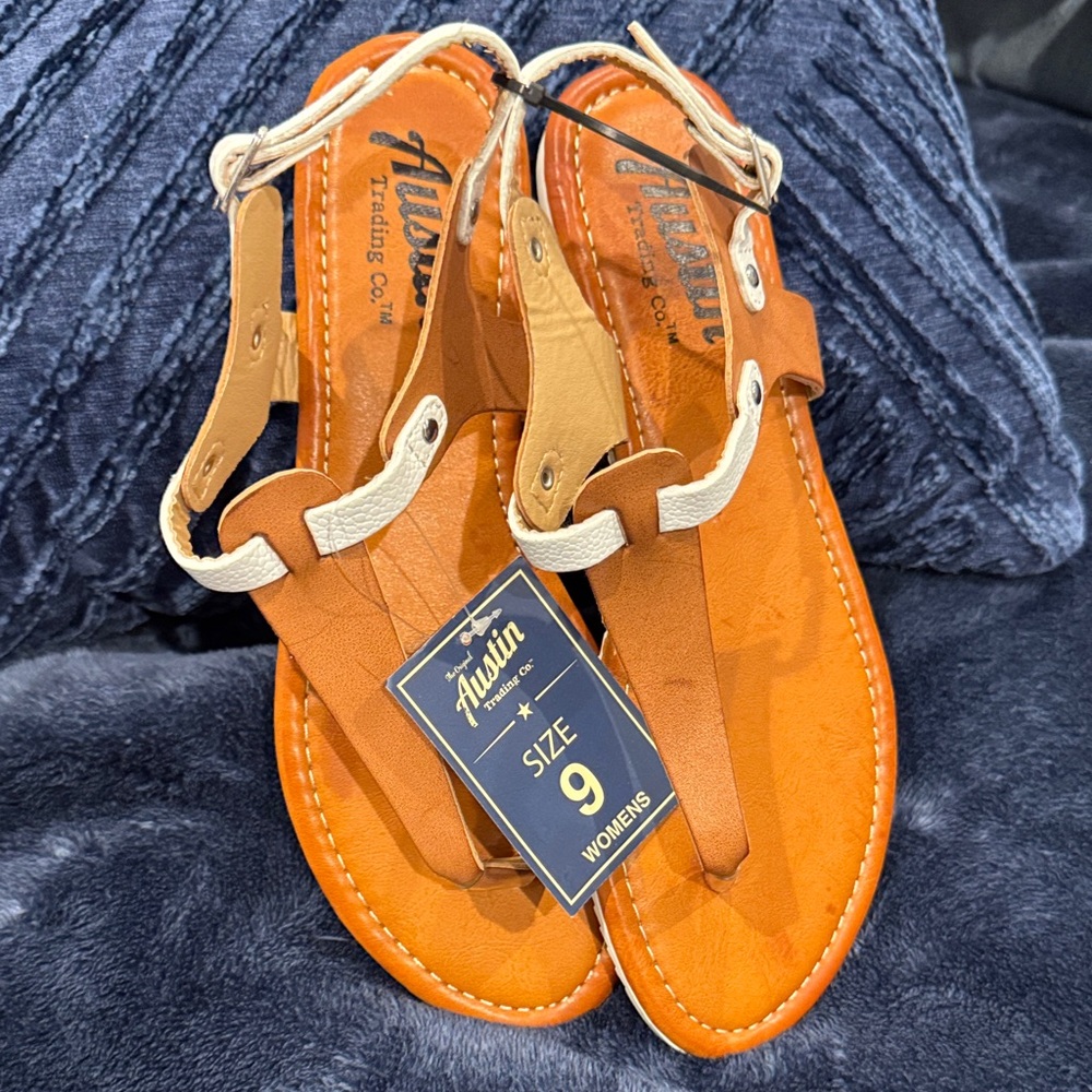 Women's Tan Sandals